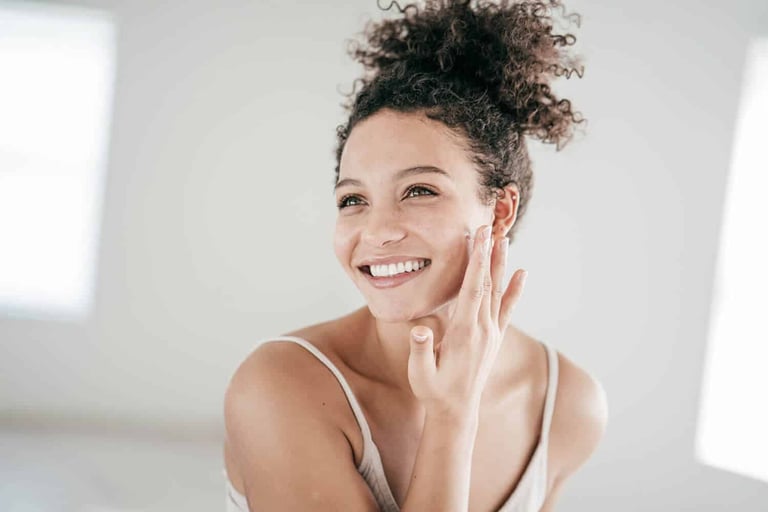 What is the Difference Between Lotion and Moisturizer?