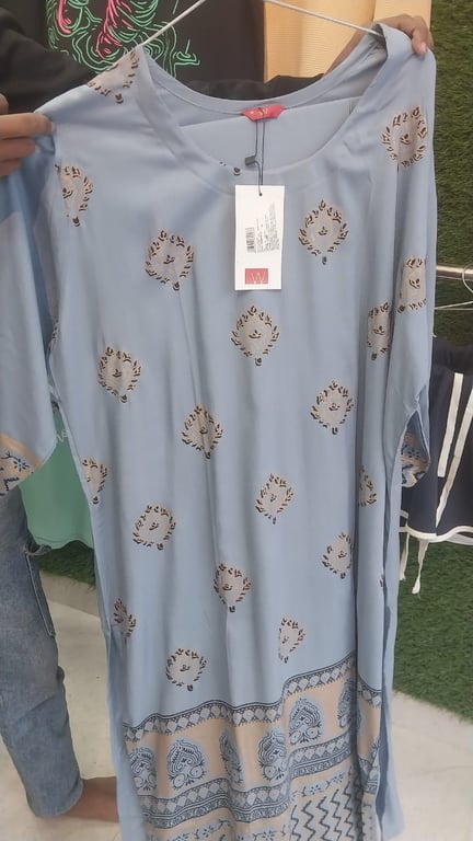 kurti plazo