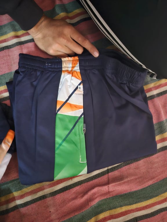 SHIV NARESH TRACkSUITS