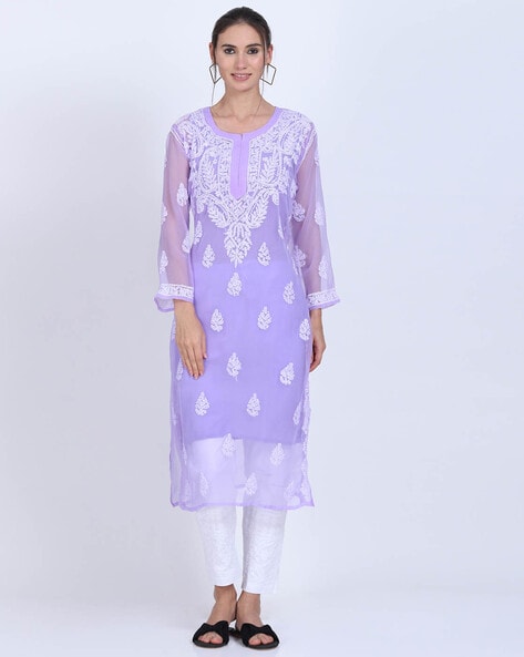 Lucknow Chikan kurti