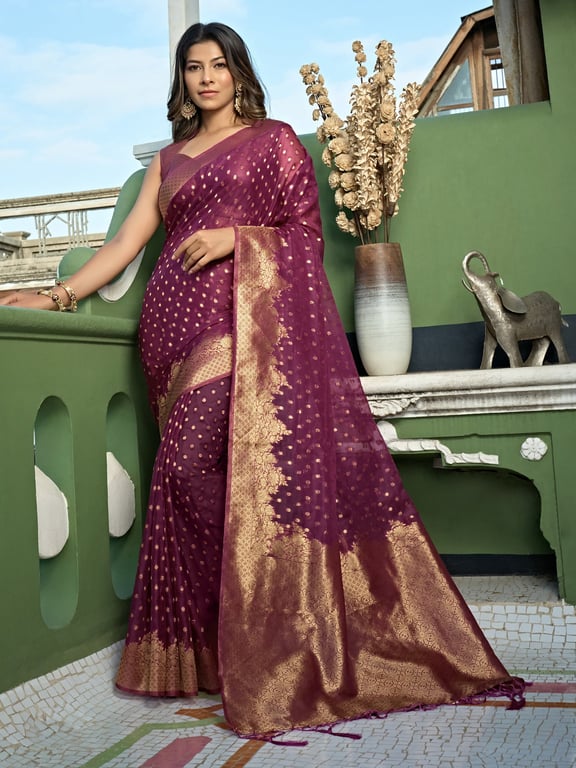 Vardha Golden Zari Banarasi Organza Saree