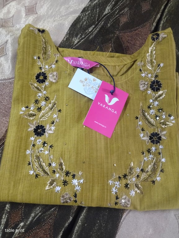 Brand varanga Kurtis 