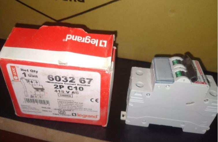 MCB DP 10A AC LEXIC 6032 67 (415 V)
