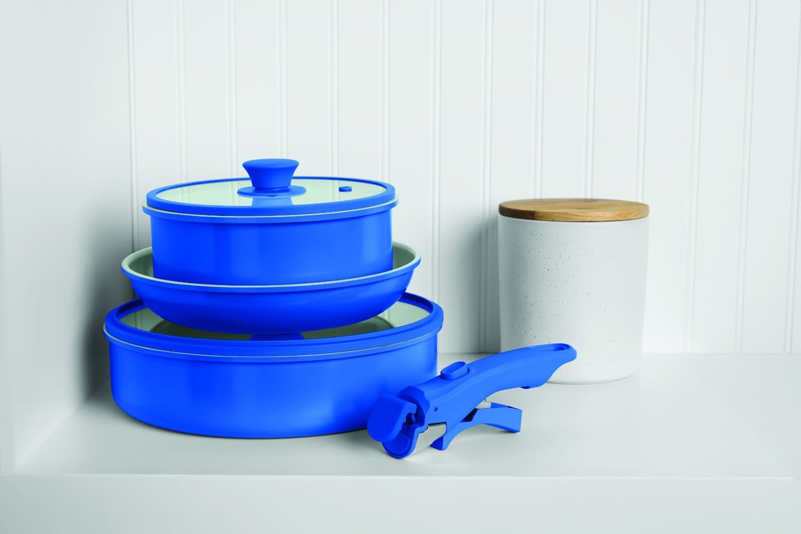 6PC STACKABLE COOKWARE SET ROYAL BLUE  with removable handle
