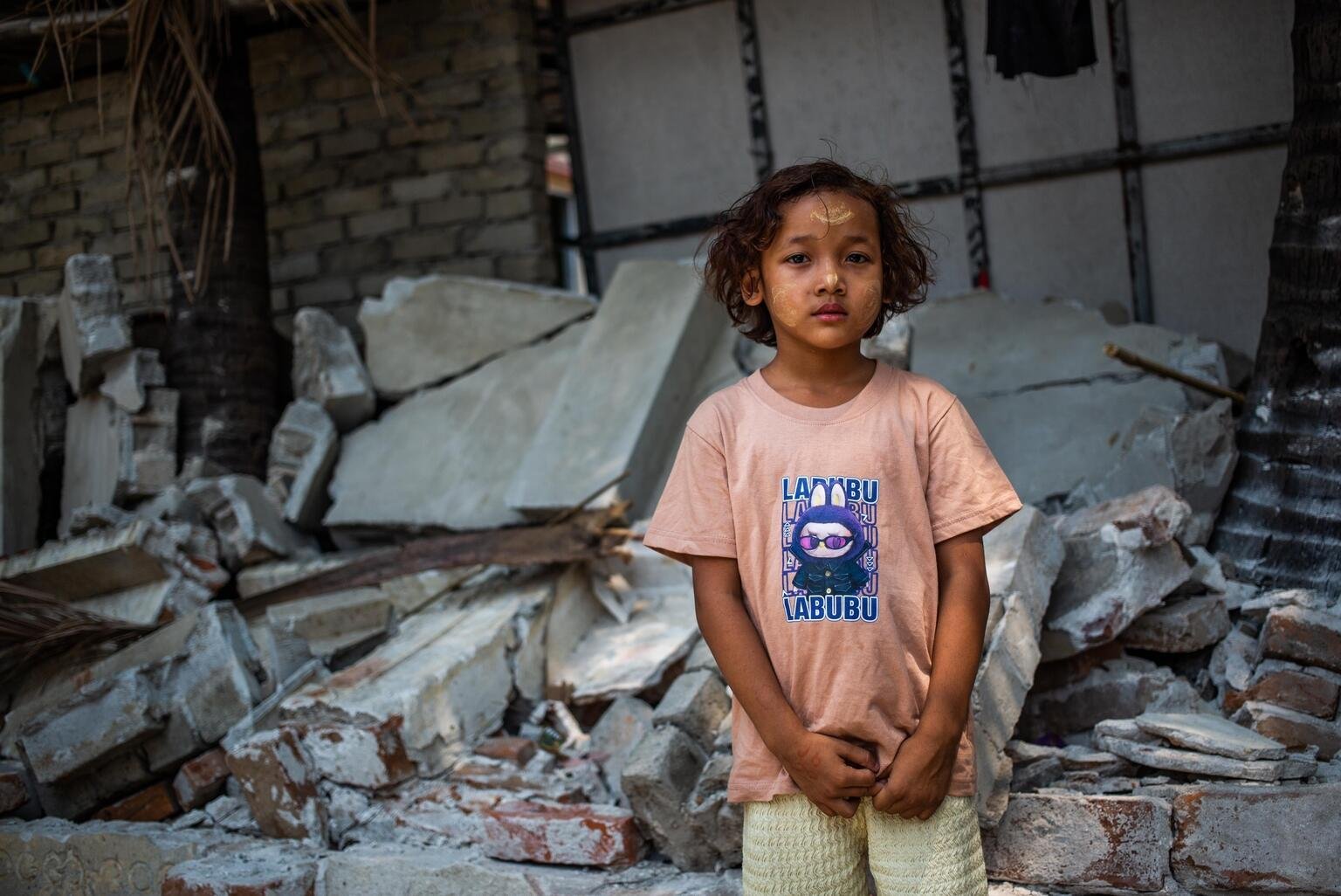 Wie entstehen Erdbeben: Kinder Myanmar