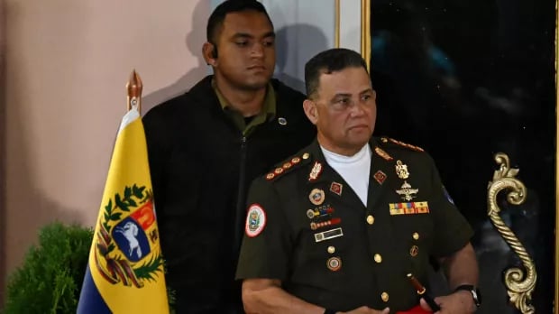 Al nuevo ministro de la Defensa lo persigue un amplio prontuario de crímenes de lesa humanidad