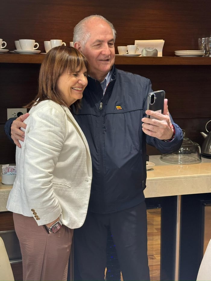 Patricia Bullrich y Antonio Ledezma en Argentina