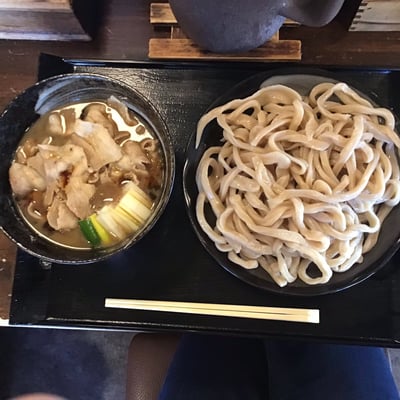 豚や