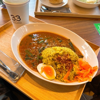 ３３ ＣＡＦÉ ＧＲＥＥＮ