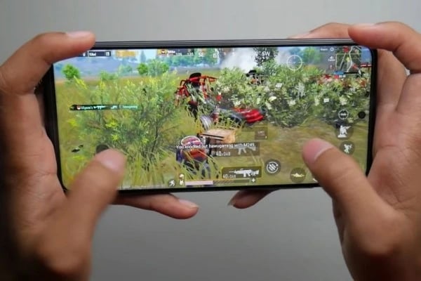 How to make money by playing games