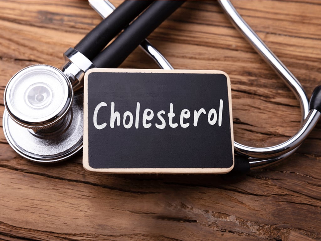 8 Ways to Lower Cholesterol Naturally Here