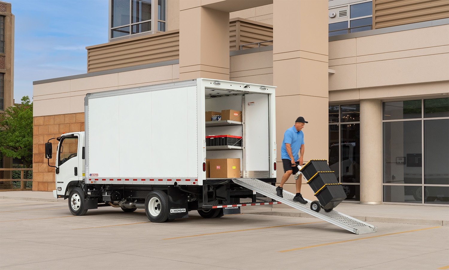Dry Freight Gold Star - home delivery with maximizer door