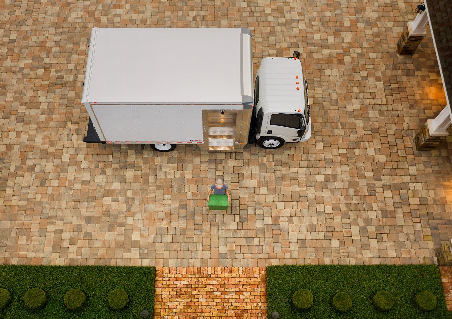 Dry Freight Gold Star - with Maximizer Side Access Door