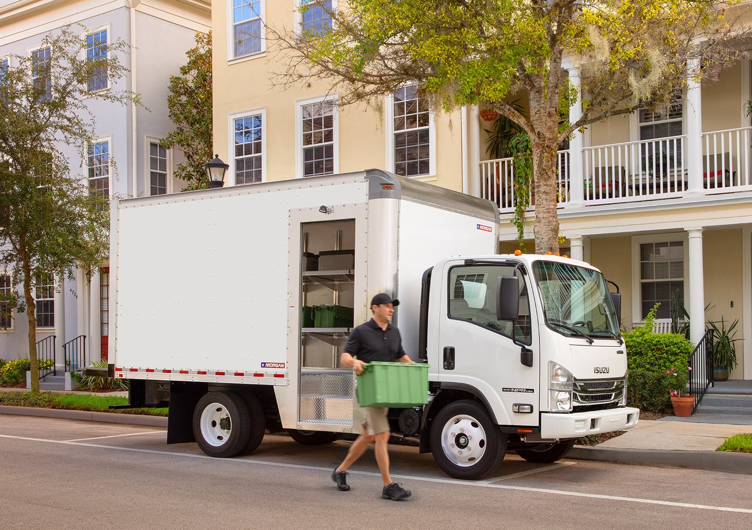 Dry Freight Gold Star - with Maximizer Side Access Door