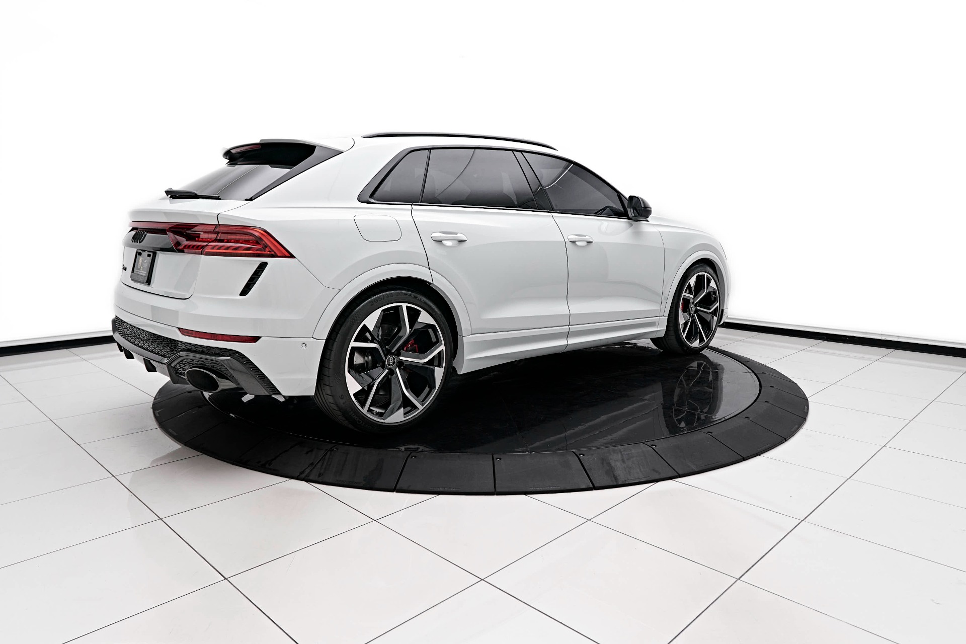 Rent Audi RS Q8 2022 in Dubai