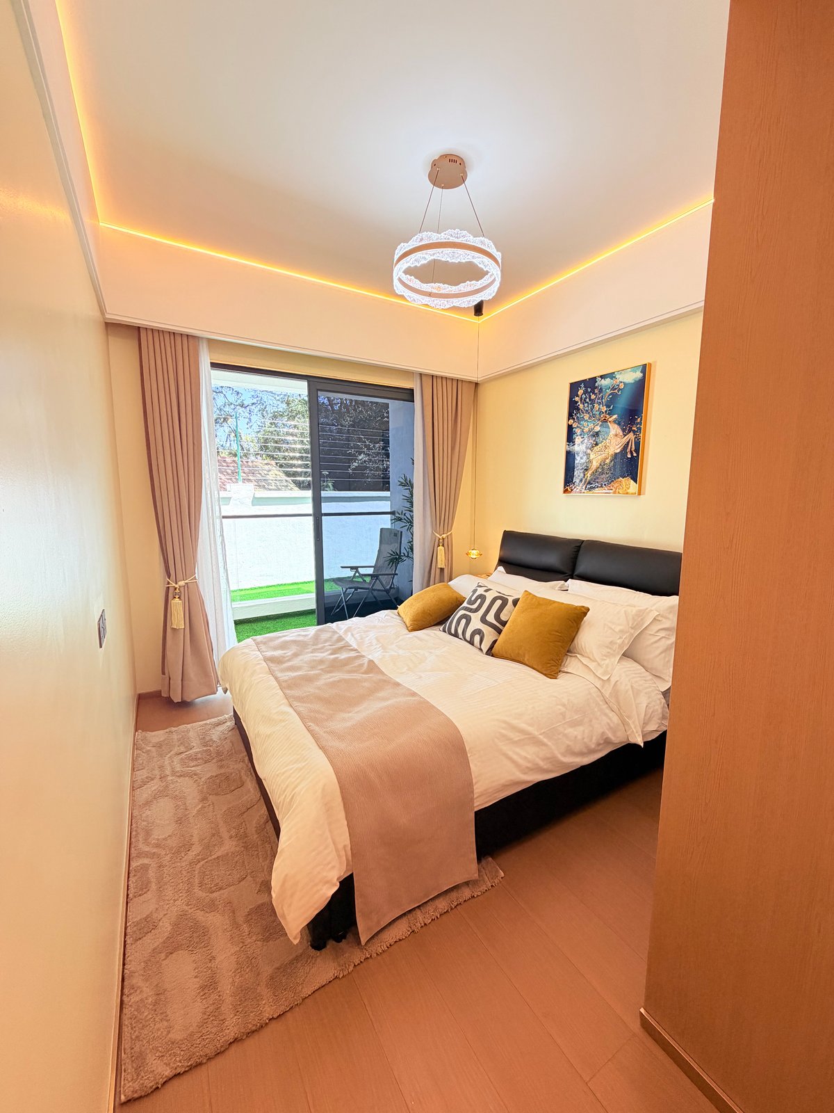 OFF NGONG ROAD TWO BEDROOM APARTMENT FOR SALE