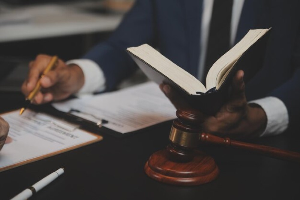 The Dangerous Difference Between a Complaint and a Legal Argument