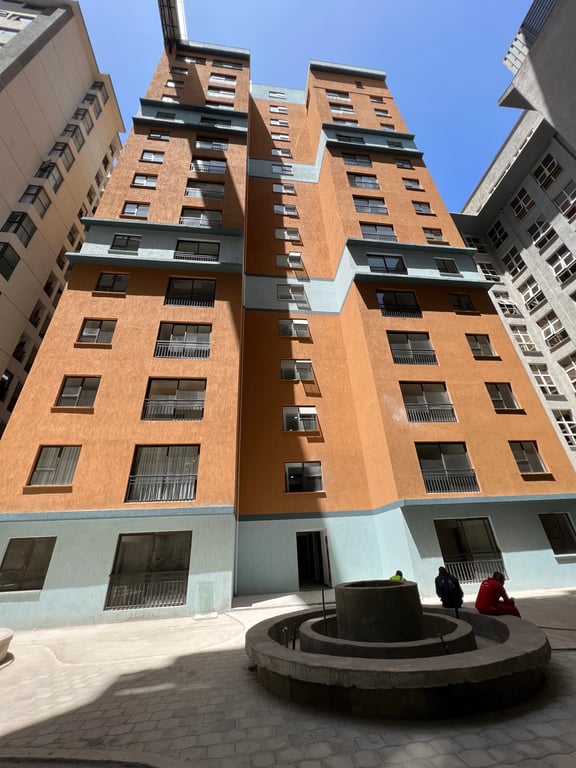 KILIMANI THREE BEDROOM APARTMENT FOR SALE