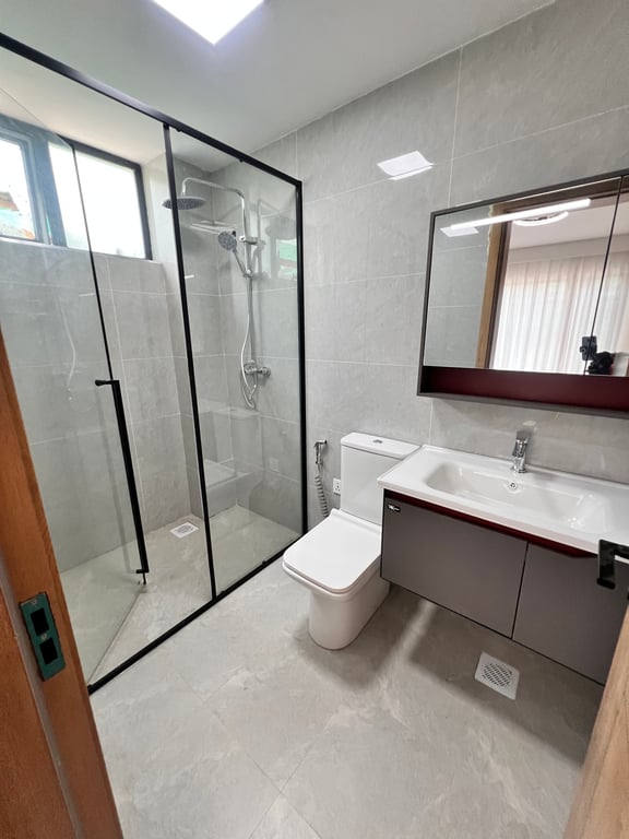 LAVINGTON OFFPLAN THREE BEDROOM APARTMENTS FOR SALE