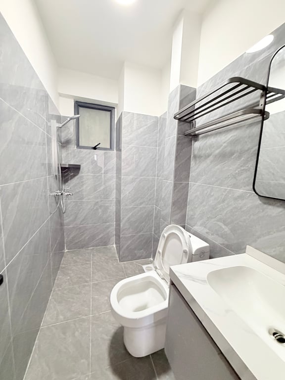 KILIMANI THREE BEDROOM APARTMENT FOR SALE