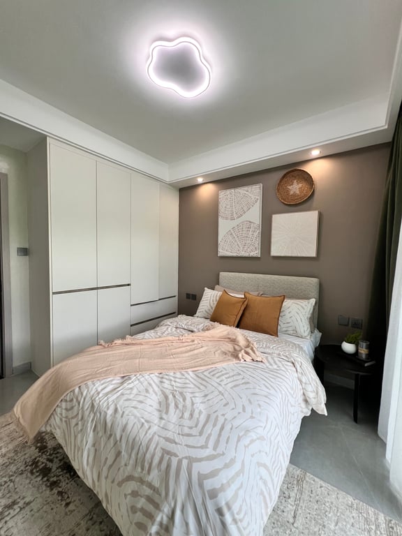 READY THREE BEDROOM APARTMENT FOR SALE