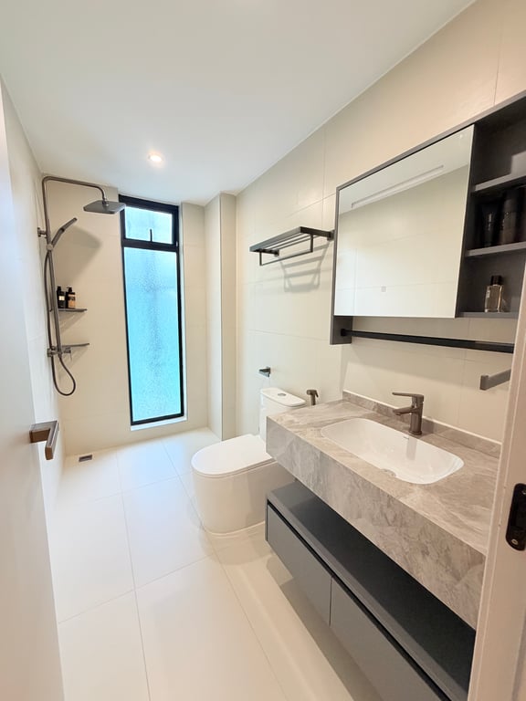 EXECUTIVE TWO BEDROOM APARTMENT FOR SALE