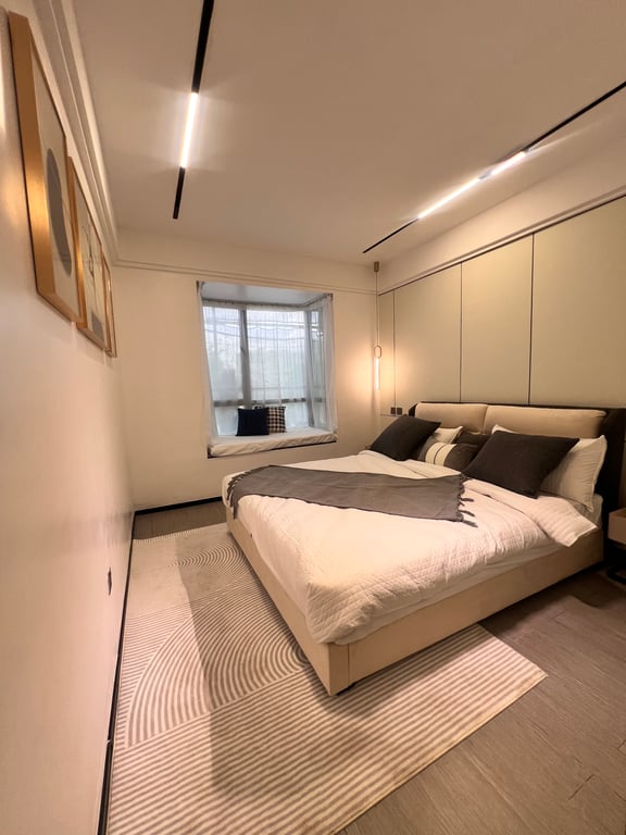 LUXURIOUS THREE BEDROOM APARTMENT FOR SALE