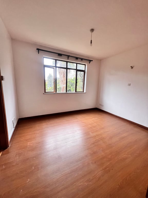 Kilimani three bedroom to let