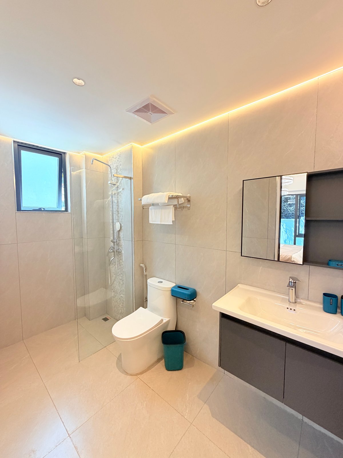 OFF NGONG ROAD EXCLUSIVE TWO BEDROOM APARTMENT FOR SALE