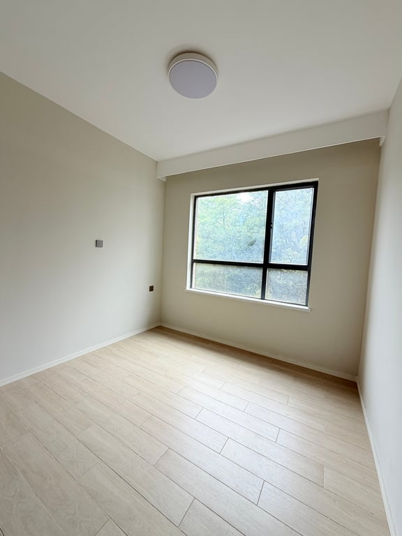 LAVINGTON READY TWO BEDROOM APARTMENT FOR SALE