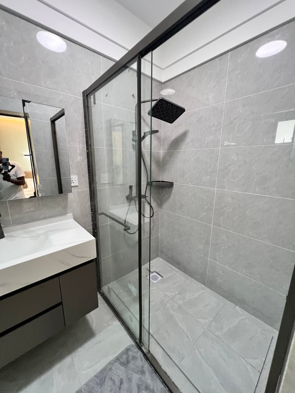 KILIMANI EXECUTIVE THEEE BEDROOM APARTMENT FOR SALE