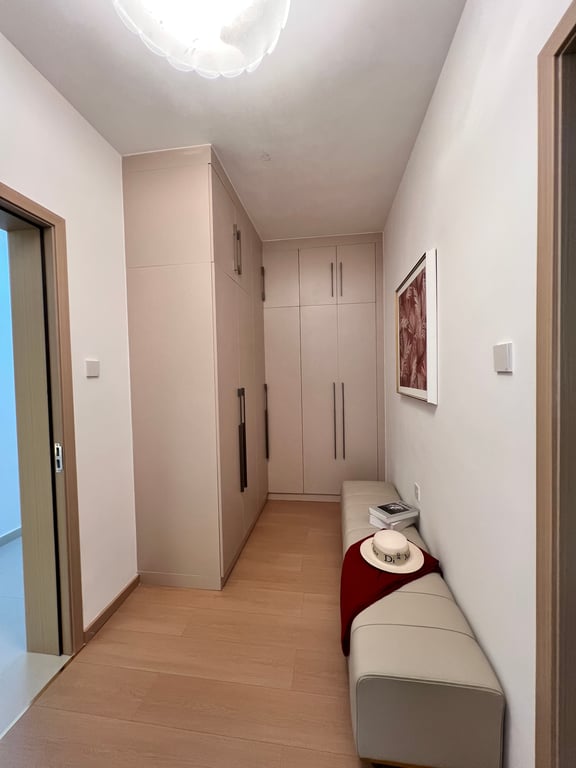 KILIMANI LUXURIOUS FOUR BEDROOM APARTMENT PLUS DSQ FOR SALE