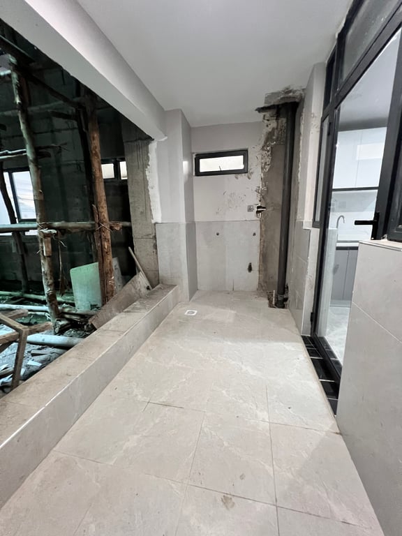 KILELESHWA READY THREE  BEDROOM APARTMENT PLUS DSQ FOR SALE