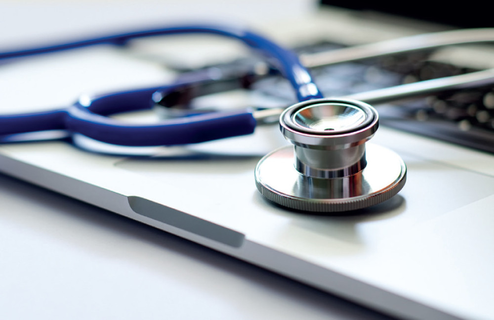 Empowering Pro Se Litigants in Urologist Urinary Disputes: Drafting Procedure Complication Claims