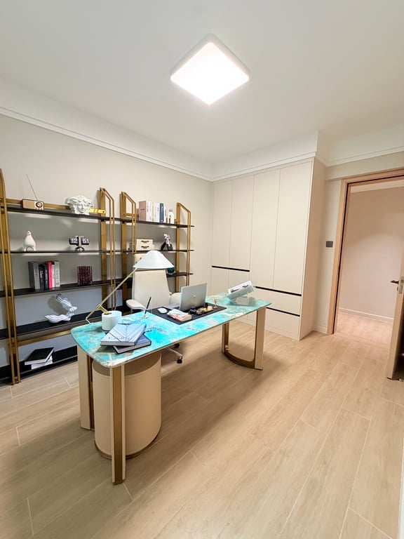 KILIMANI FIVE BEDROOM APARTMENT PLUS A DSQ FOR SALE