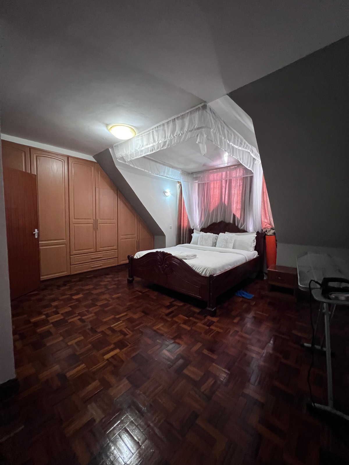 READY THREE BEDROOM APARTMENT FOR SALE