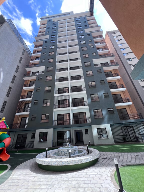 KILIMANI THREE BEDROOM APARTMENT FOR SALE