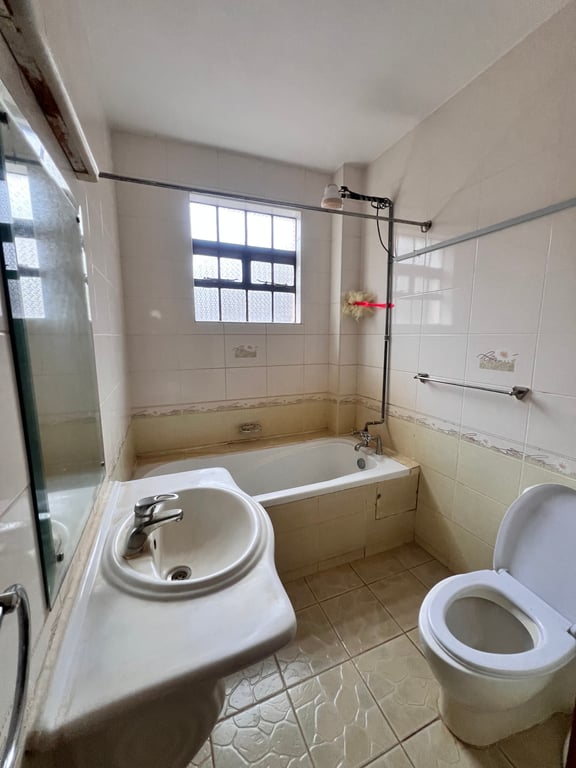 Kilimani two bedroom apartment to let