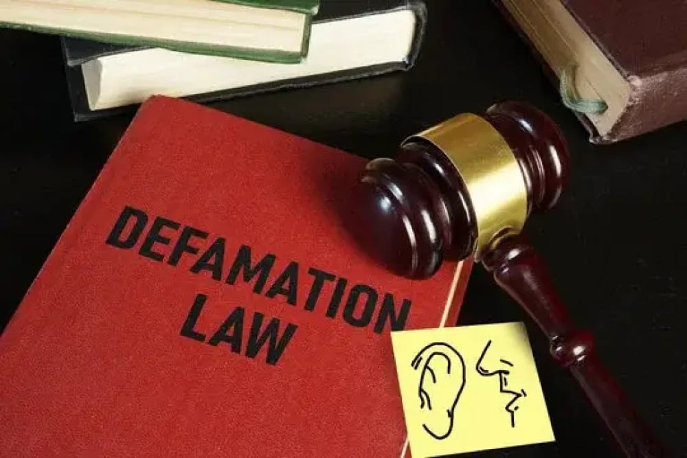 Paying an Attorney for a Complaint in Corporate Fraud Disputes