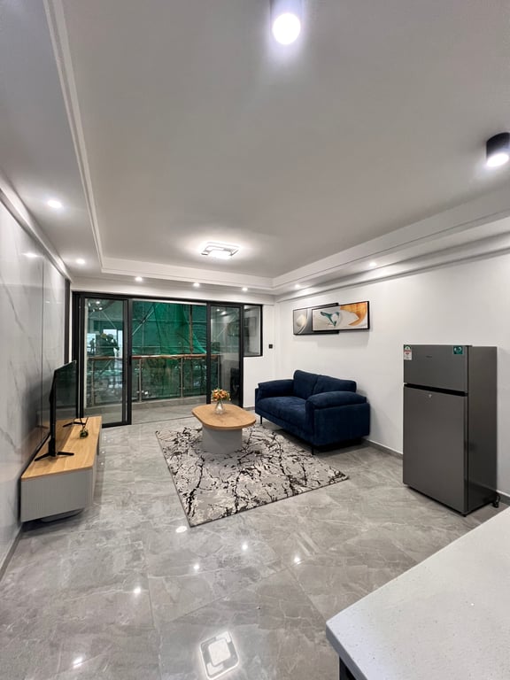 LAVINGTON ONE BEDROOM APARTMENT FOR SALE