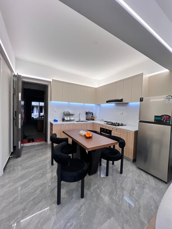 KILIMANI LUXURIOUS TWO BEDROOM APARTMENT FOR SALE