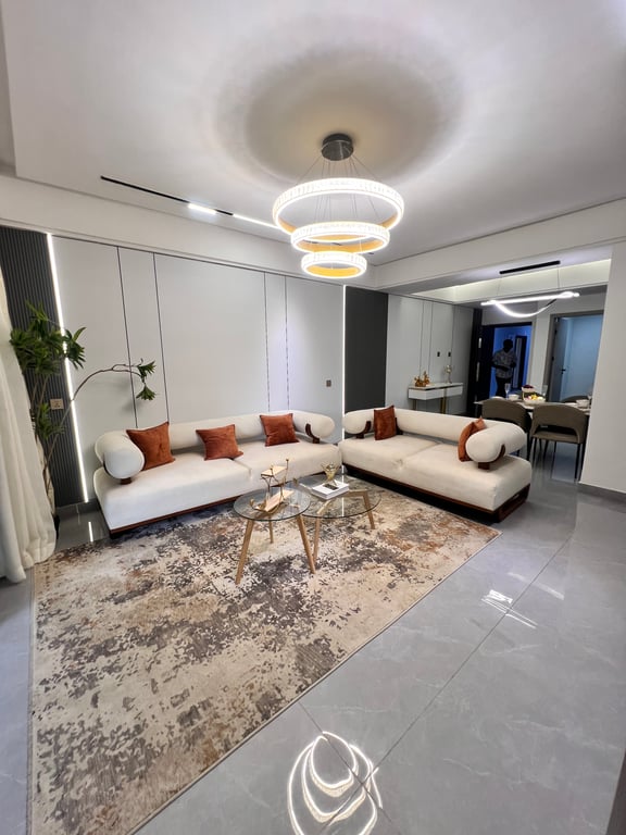LUXURIOUS THREE BEDROOM APARTMENT PLUS STUDY FOR SALE