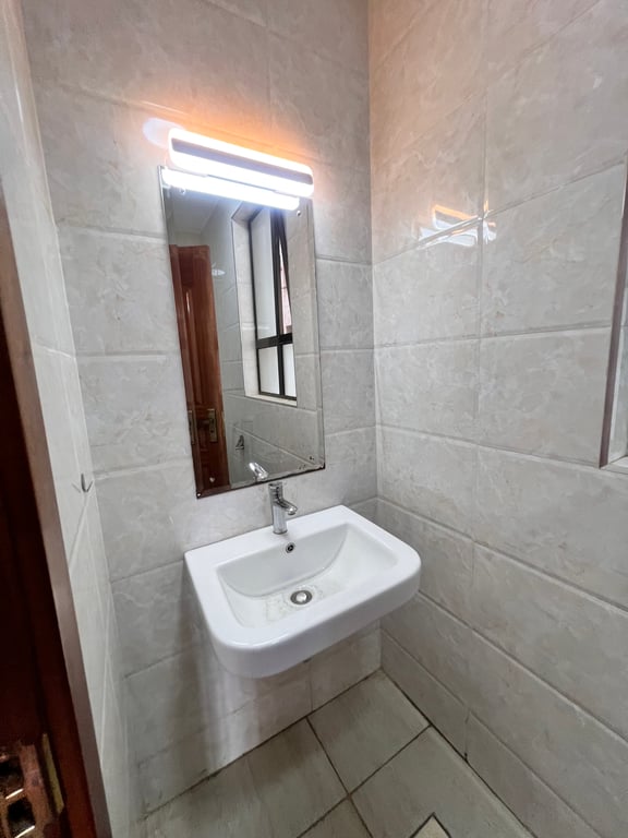 Kileleshwa three bedroom plus dsq to let