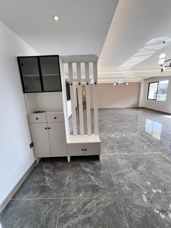 Kileleshwa four bedroom plus a dsq to let