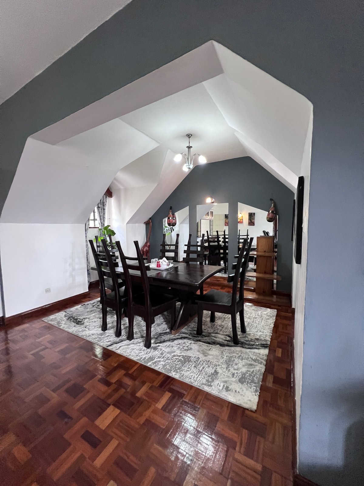 READY THREE BEDROOM APARTMENT FOR SALE