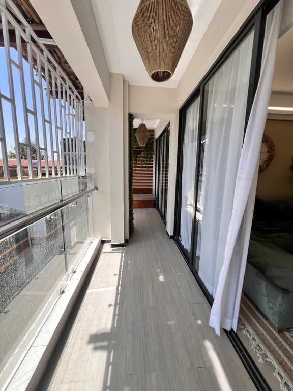 LUXURIOUS ONE BEDROOM APARTMENT FOR SALE