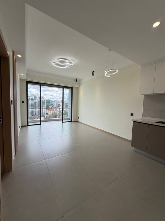 RIVERSIDE DRIVE READY ONE BEDROOM PLUS A STUDYROOM FOR SALE