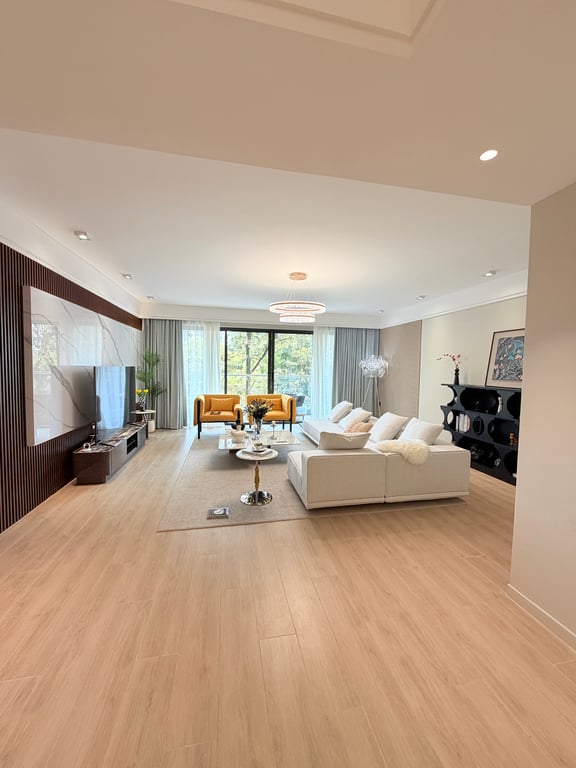 KILIMANI FIVE BEDROOM APARTMENT PLUS A DSQ FOR SALE