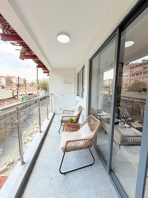 WESTLANDS TWO BEDROOM APARTMENT PLUS A DSQ FOR SALE