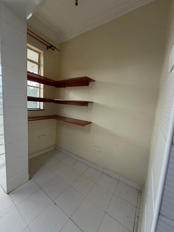 EXECUTIVE THREE BEDROOM PLUS A DSQ FOR SALE IN LAVINGTON
